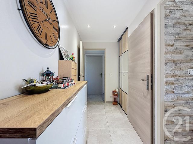 Appartement F3 &agrave; vendre - 3 pi&egrave;ces - 69,14 m2 - Antibes - 06 - PROVENCE-ALPES-COTE-D-AZUR