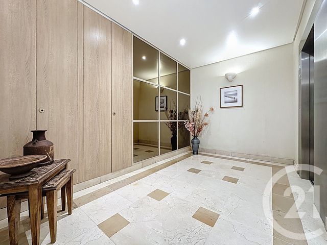 Appartement F1 à vendre - 1 pièce - 27,01 m2 - Juan Les Pins - 06 - PROVENCE-ALPES-COTE-D-AZUR