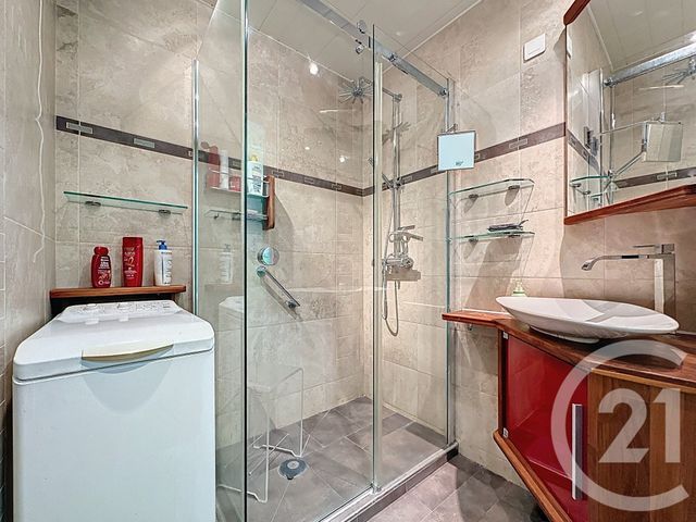 Appartement F1 à vendre - 1 pièce - 27,01 m2 - Juan Les Pins - 06 - PROVENCE-ALPES-COTE-D-AZUR