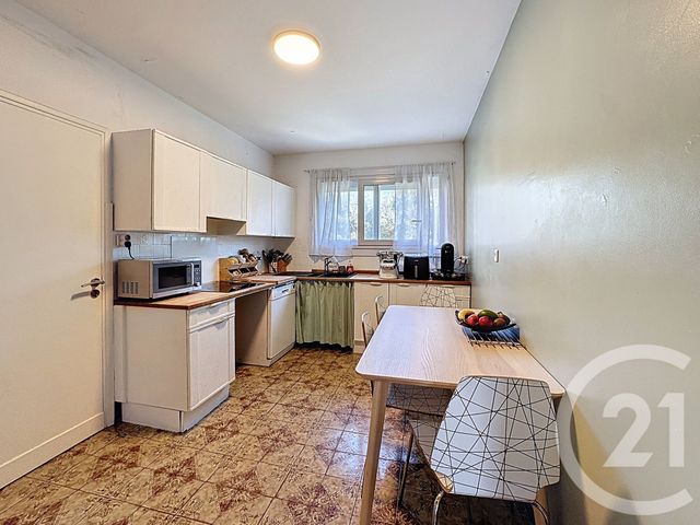 Appartement F4 &agrave; vendre - 4 pi&egrave;ces - 97 m2 - Antibes - 06 - PROVENCE-ALPES-COTE-D-AZUR