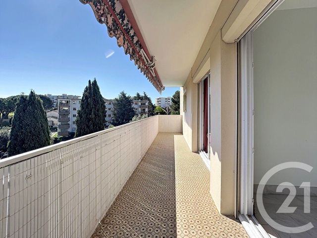 Appartement F4 &agrave; vendre - 4 pi&egrave;ces - 97 m2 - Antibes - 06 - PROVENCE-ALPES-COTE-D-AZUR