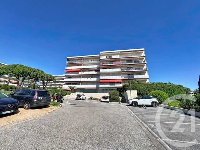 Appartement F4 &agrave; vendre - 4 pi&egrave;ces - 97 m2 - Antibes - 06 - PROVENCE-ALPES-COTE-D-AZUR