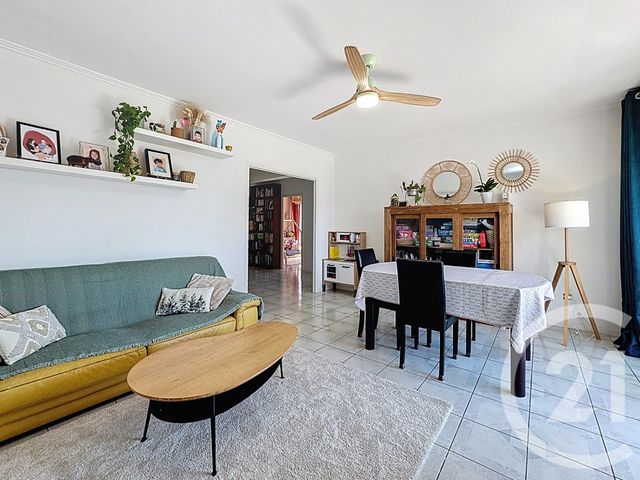 Appartement F4 &agrave; vendre - 4 pi&egrave;ces - 97 m2 - Antibes - 06 - PROVENCE-ALPES-COTE-D-AZUR