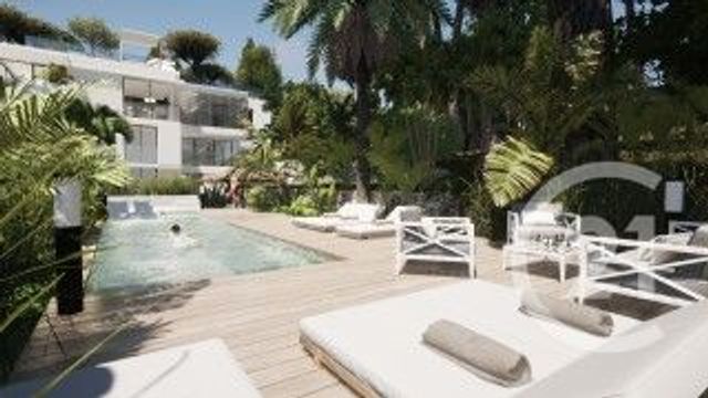 Appartement F3 à vendre - 3 pièces - 82,30 m2 - Antibes - 06 - PROVENCE-ALPES-COTE-D-AZUR
