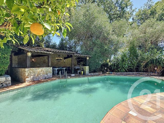 Maison à vendre - 7 pièces - 124,70 m2 - Antibes - 06 - PROVENCE-ALPES-COTE-D-AZUR