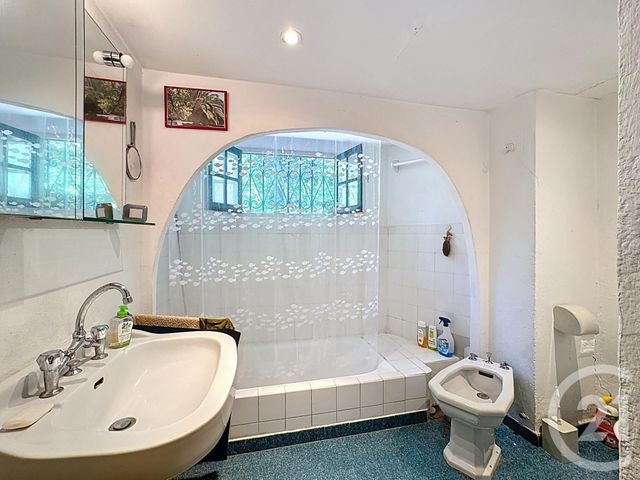 Maison à vendre - 7 pièces - 124,70 m2 - Antibes - 06 - PROVENCE-ALPES-COTE-D-AZUR