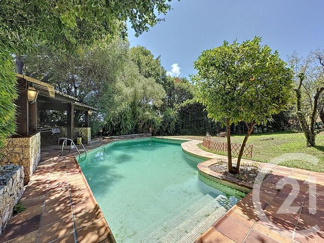 Maison à vendre - 7 pièces - 124,70 m2 - Antibes - 06 - PROVENCE-ALPES-COTE-D-AZUR
