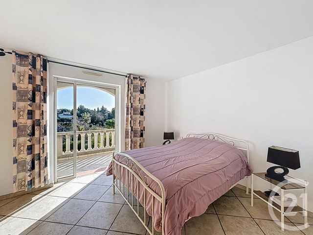 Maison &agrave; vendre - 6 pi&egrave;ces - 122,39 m2 - Antibes - 06 - PROVENCE-ALPES-COTE-D-AZUR