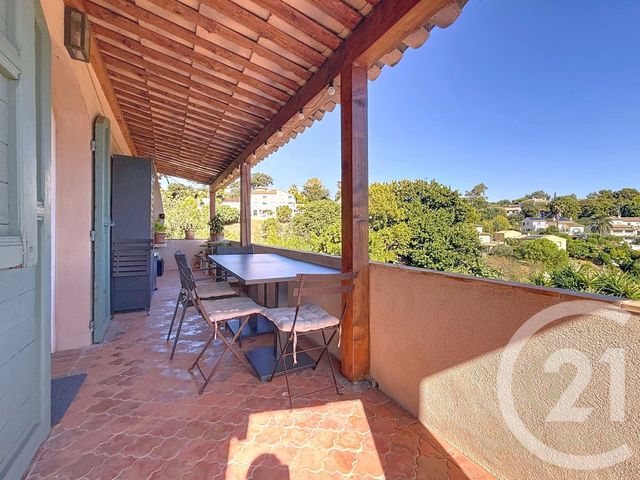 Maison à vendre - 7 pièces - 216,85 m2 - Antibes - 06 - PROVENCE-ALPES-COTE-D-AZUR