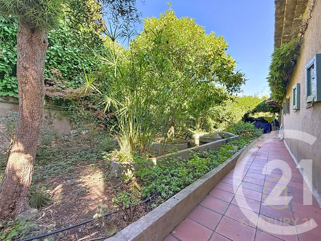 Maison à vendre - 7 pièces - 216,85 m2 - Antibes - 06 - PROVENCE-ALPES-COTE-D-AZUR