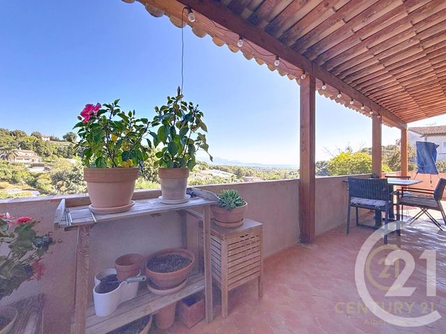 Maison à vendre - 7 pièces - 216,85 m2 - Antibes - 06 - PROVENCE-ALPES-COTE-D-AZUR