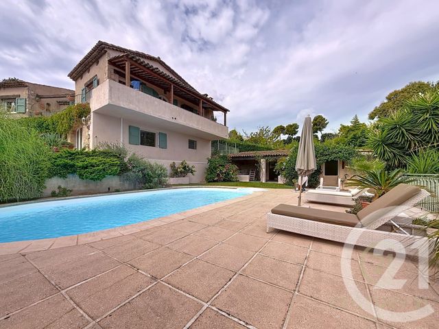 Maison à vendre - 7 pièces - 216,85 m2 - Antibes - 06 - PROVENCE-ALPES-COTE-D-AZUR
