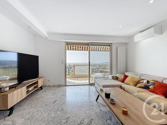 Appartement F3 à vendre - 3 pièces - 77,72 m2 - Antibes - 06 - PROVENCE-ALPES-COTE-D-AZUR