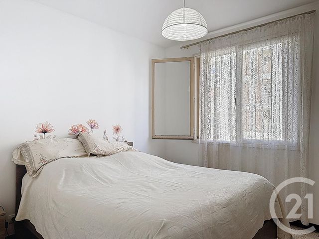 Appartement F2 à vendre - 2 pièces - 48,82 m2 - Antibes - 06 - PROVENCE-ALPES-COTE-D-AZUR