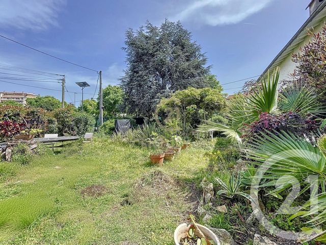 Maison à vendre - 5 pièces - 150 m2 - Antibes - 06 - PROVENCE-ALPES-COTE-D-AZUR