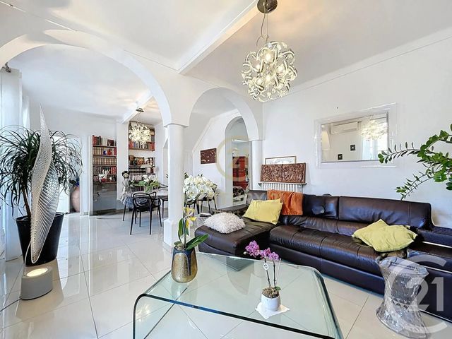 Maison à vendre - 5 pièces - 150 m2 - Antibes - 06 - PROVENCE-ALPES-COTE-D-AZUR