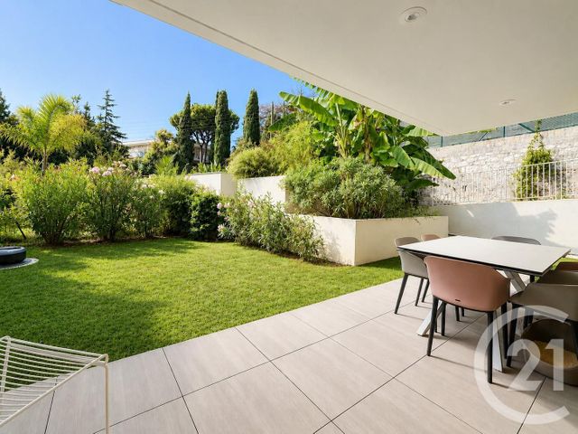 Appartement F3 &agrave; vendre - 3 pi&egrave;ces - 84,86 m2 - Antibes - 06 - PROVENCE-ALPES-COTE-D-AZUR