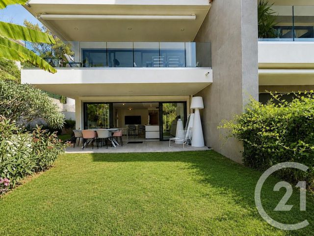 Appartement F3 &agrave; vendre - 3 pi&egrave;ces - 84,86 m2 - Antibes - 06 - PROVENCE-ALPES-COTE-D-AZUR