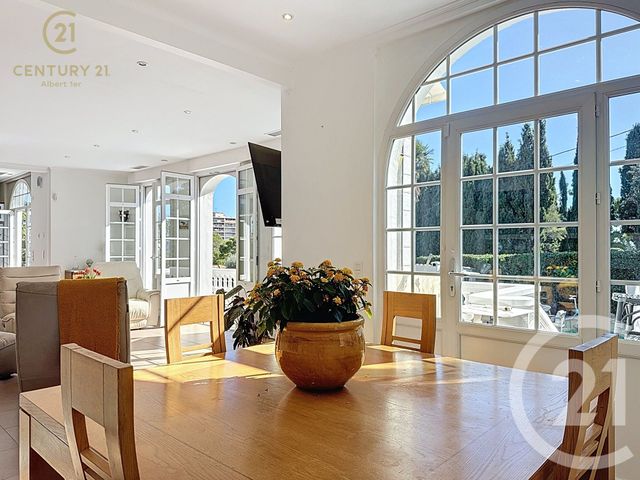 Maison à vendre - 7 pièces - 183,01 m2 - Juan Les Pins - 06 - PROVENCE-ALPES-COTE-D-AZUR
