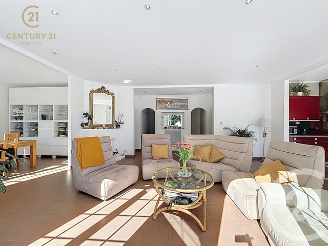 Maison à vendre - 7 pièces - 183,01 m2 - Juan Les Pins - 06 - PROVENCE-ALPES-COTE-D-AZUR