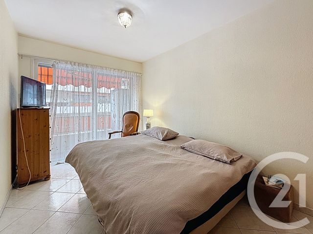 Appartement F3 à vendre - 3 pièces - 65,80 m2 - Antibes - 06 - PROVENCE-ALPES-COTE-D-AZUR