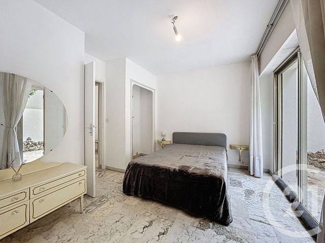 Appartement T3 &agrave; vendre - 3 pi&egrave;ces - 79,41 m2 - Antibes - 06 - PROVENCE-ALPES-COTE-D-AZUR