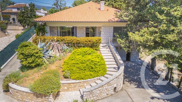Maison &agrave; vendre - 4 pi&egrave;ces - 133,10 m2 - Antibes - 06 - PROVENCE-ALPES-COTE-D-AZUR