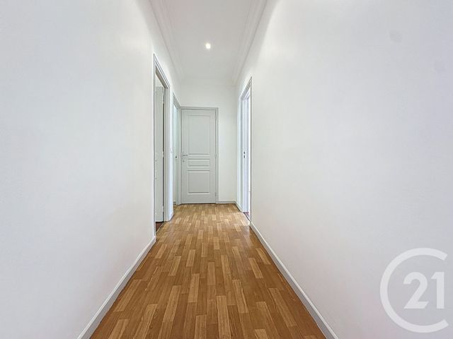 Appartement F3 à louer - 3 pièces - 49,56 m2 - Juan Les Pins - 06 - PROVENCE-ALPES-COTE-D-AZUR