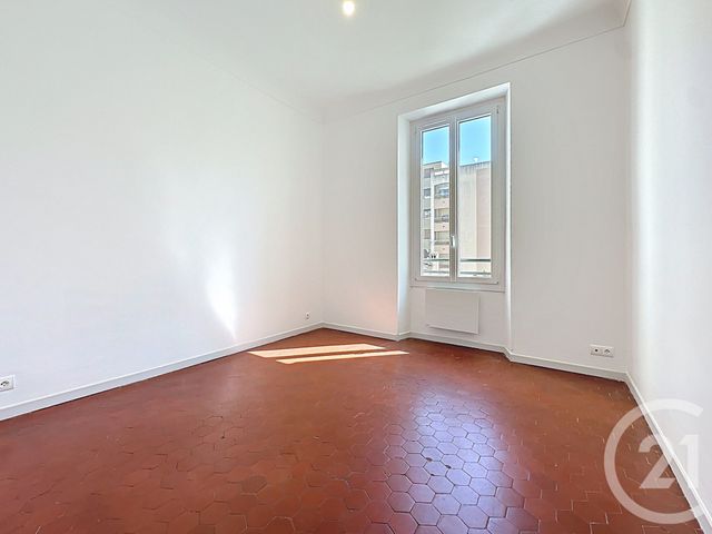 Appartement F3 à louer - 3 pièces - 49,56 m2 - Juan Les Pins - 06 - PROVENCE-ALPES-COTE-D-AZUR