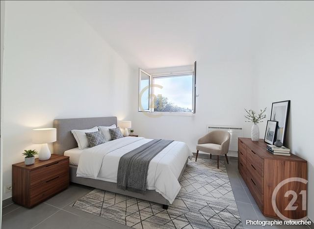 Maison à vendre - 4 pièces - 88,76 m2 - Antibes - 06 - PROVENCE-ALPES-COTE-D-AZUR