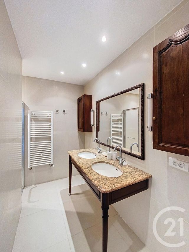 Maison à vendre - 9 pièces - 294,94 m2 - Antibes - 06 - PROVENCE-ALPES-COTE-D-AZUR