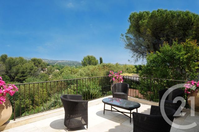 Maison à vendre - 9 pièces - 294,94 m2 - Antibes - 06 - PROVENCE-ALPES-COTE-D-AZUR
