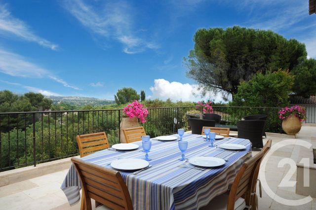 Maison à vendre - 9 pièces - 294,94 m2 - Antibes - 06 - PROVENCE-ALPES-COTE-D-AZUR