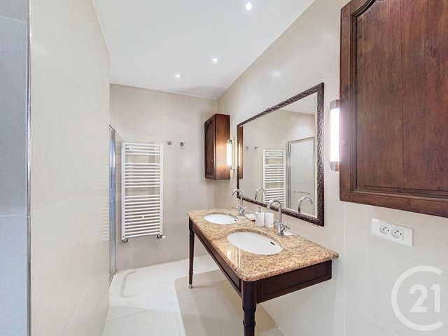 Maison à vendre - 9 pièces - 294,94 m2 - Antibes - 06 - PROVENCE-ALPES-COTE-D-AZUR