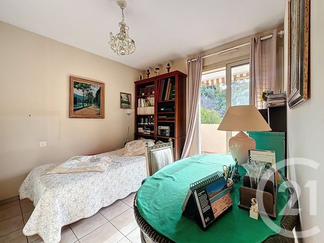 Appartement F3 &agrave; vendre - 3 pi&egrave;ces - 57,66 m2 - Antibes - 06 - PROVENCE-ALPES-COTE-D-AZUR