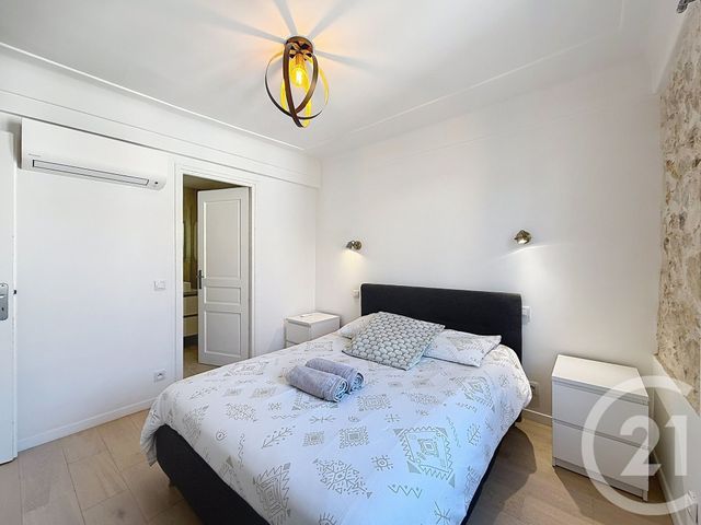 Appartement &agrave; louer - 2 pi&egrave;ces - 36,12 m2 - Antibes - 06 - PROVENCE-ALPES-COTE-D-AZUR
