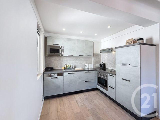 Appartement &agrave; louer - 2 pi&egrave;ces - 36,12 m2 - Antibes - 06 - PROVENCE-ALPES-COTE-D-AZUR