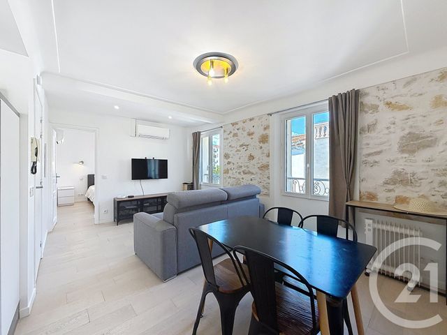 Appartement &agrave; louer - 2 pi&egrave;ces - 36,12 m2 - Antibes - 06 - PROVENCE-ALPES-COTE-D-AZUR
