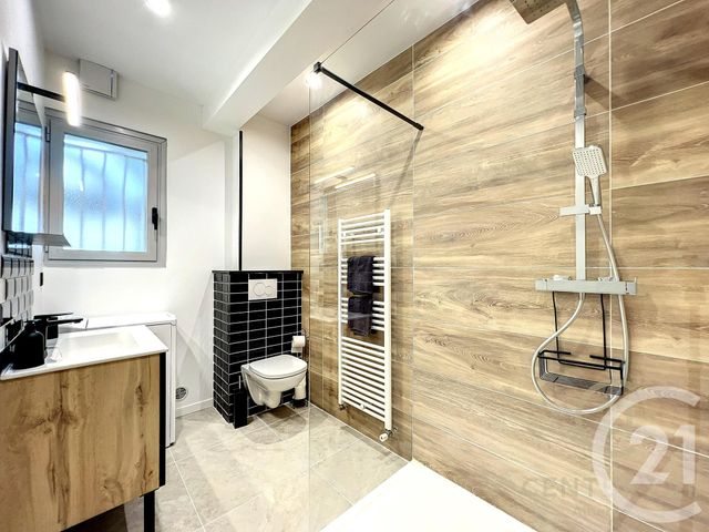 Appartement F1 à louer - 1 pièce - 27,36 m2 - Antibes - 06 - PROVENCE-ALPES-COTE-D-AZUR