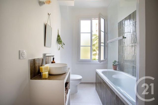 Appartement F3 &agrave; vendre - 3 pi&egrave;ces - 60,05 m2 - Juan Les Pins - 06 - PROVENCE-ALPES-COTE-D-AZUR