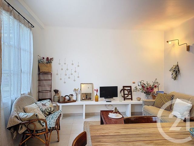 Appartement F3 à vendre - 3 pièces - 60,05 m2 - Juan Les Pins - 06 - PROVENCE-ALPES-COTE-D-AZUR