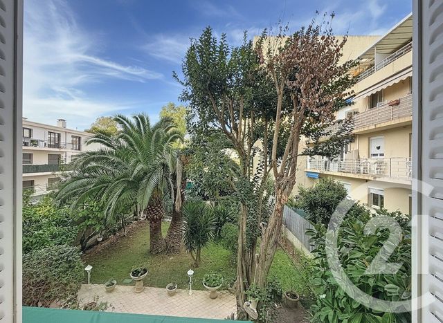 Appartement F3 à vendre - 3 pièces - 60,05 m2 - Juan Les Pins - 06 - PROVENCE-ALPES-COTE-D-AZUR