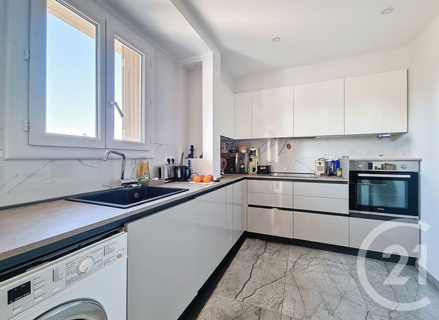 Appartement F3 &agrave; vendre - 3 pi&egrave;ces - 70 m2 - Antibes - 06 - PROVENCE-ALPES-COTE-D-AZUR