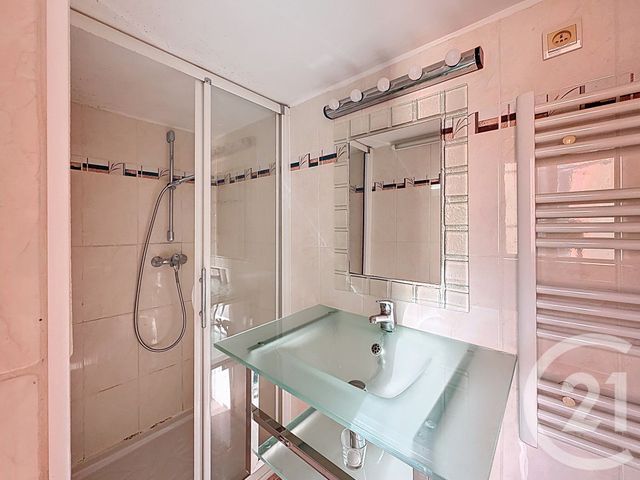 Maison à louer - 2 pièces - 32,74 m2 - Antibes - 06 - PROVENCE-ALPES-COTE-D-AZUR