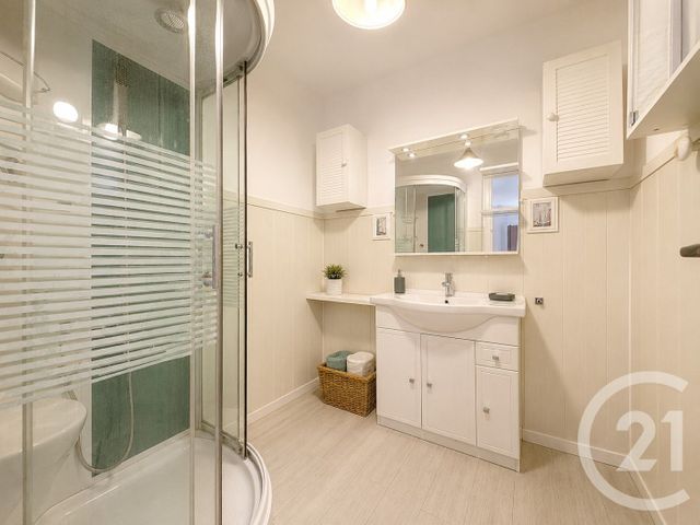 Appartement F3 &agrave; vendre - 3 pi&egrave;ces - 71,62 m2 - Antibes - 06 - PROVENCE-ALPES-COTE-D-AZUR