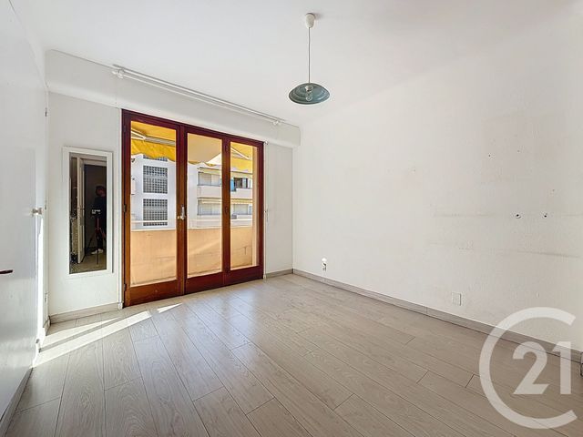 Appartement F3 &agrave; vendre - 3 pi&egrave;ces - 73 m2 - Antibes - 06 - PROVENCE-ALPES-COTE-D-AZUR