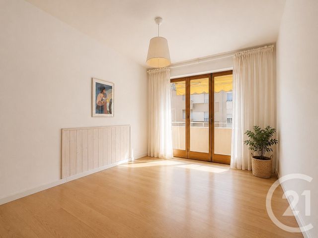 Appartement F3 &agrave; vendre - 3 pi&egrave;ces - 71,62 m2 - Antibes - 06 - PROVENCE-ALPES-COTE-D-AZUR