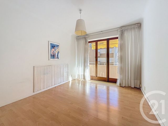 Appartement F3 &agrave; vendre - 3 pi&egrave;ces - 73 m2 - Antibes - 06 - PROVENCE-ALPES-COTE-D-AZUR