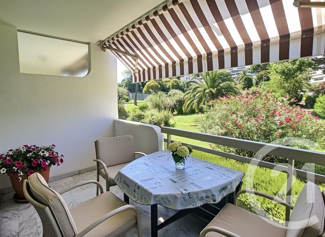 Appartement Studio &agrave; louer - 1 pi&egrave;ce - 19,57 m2 - Antibes - 06 - PROVENCE-ALPES-COTE-D-AZUR