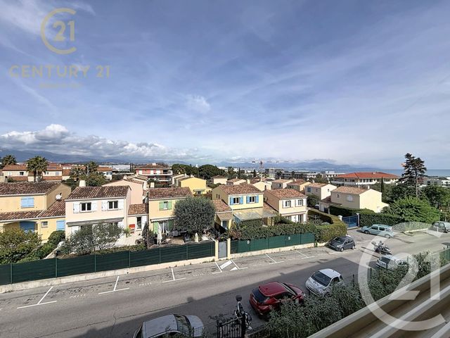 Appartement F3 &agrave; vendre - 3 pi&egrave;ces - 62,99 m2 - Antibes - 06 - PROVENCE-ALPES-COTE-D-AZUR